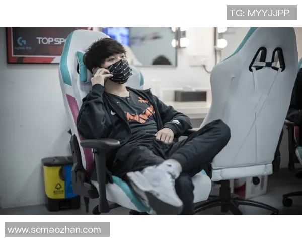 IG战队强势领跑精英赛积分榜总分达到75分展现冠军实力 IG战队强势领跑精英赛积分榜总分达到75分展现冠军实力